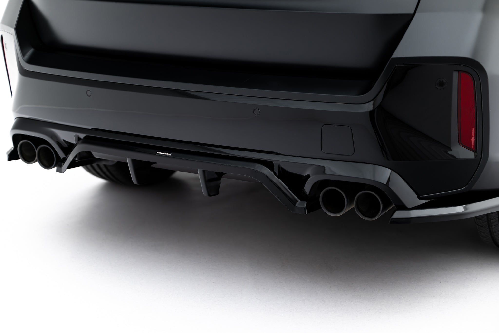 Maxton Design Street+ Mittlerer Diffusor RACE passend für BMW X1 M35i U11 schwarz Hochglanz