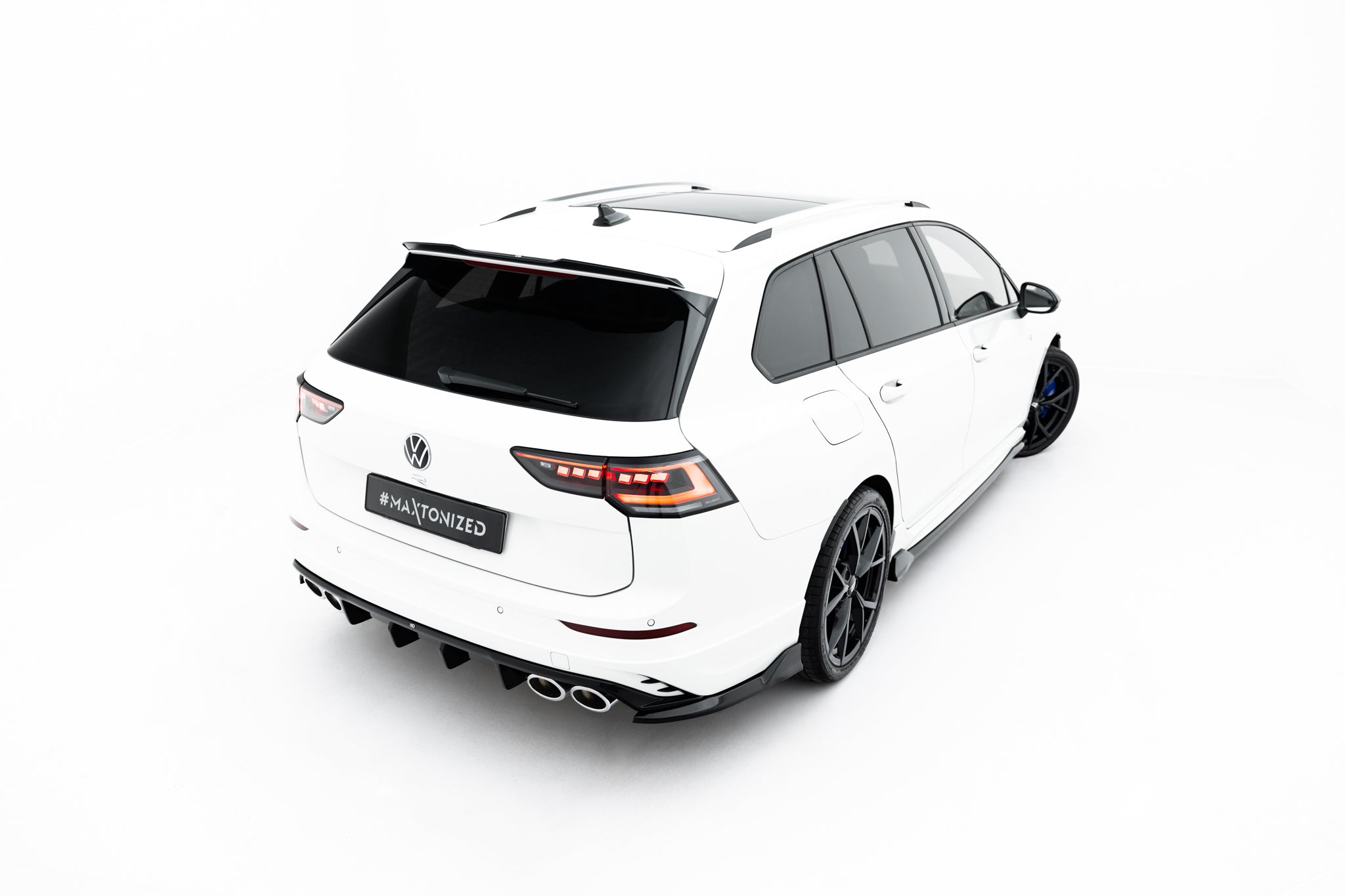 Maxton Design Diffusor Heck Ansatz passend für VW Golf R Variant Mk8 / Mk8 Facelift schwarz Hochglanz