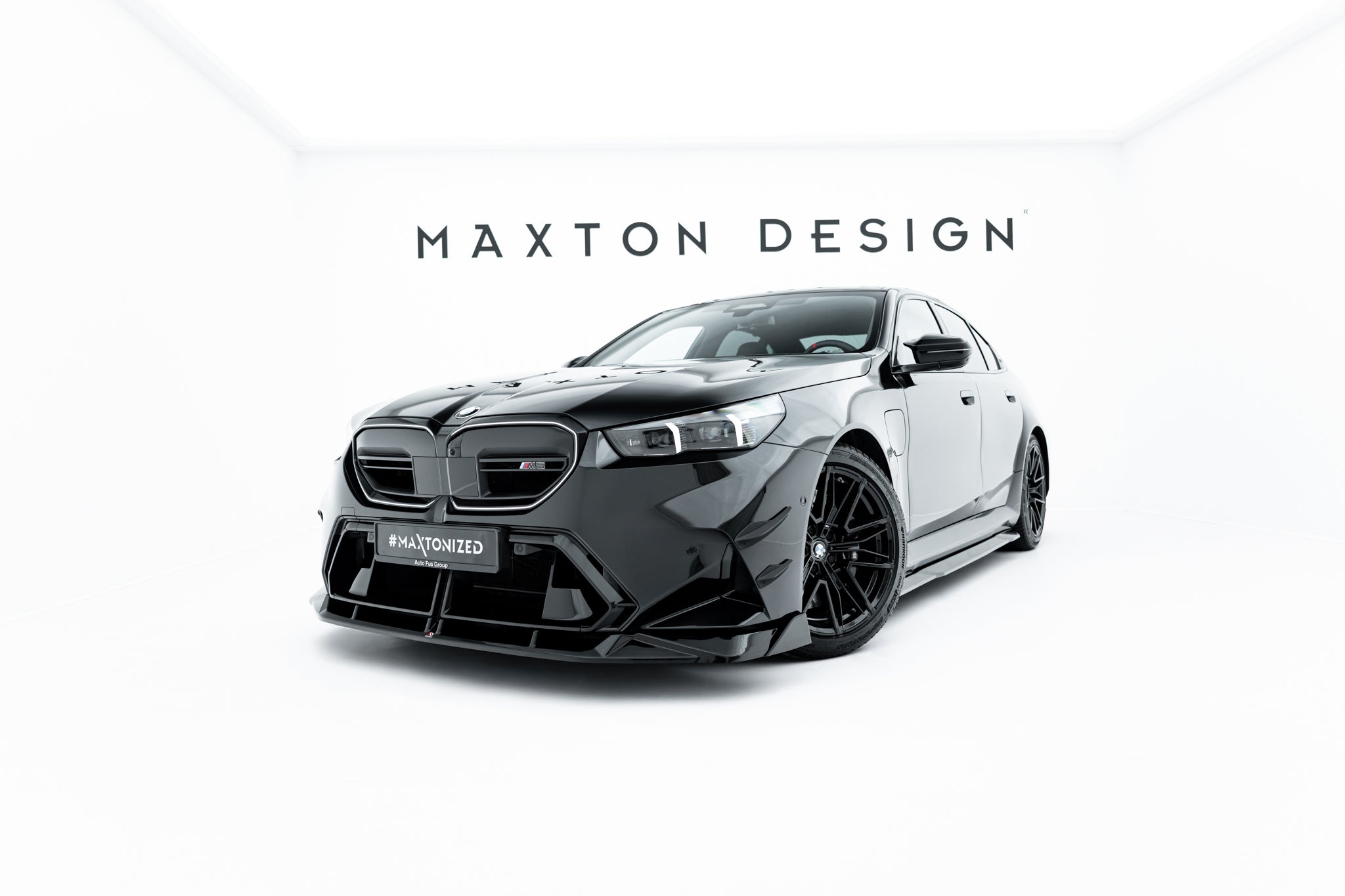 Maxton Design Street+ Spoilerlippe Front Ansatz V.2 passend für BMW M5 Limousine / Touring G90 schwarz Hochglanz