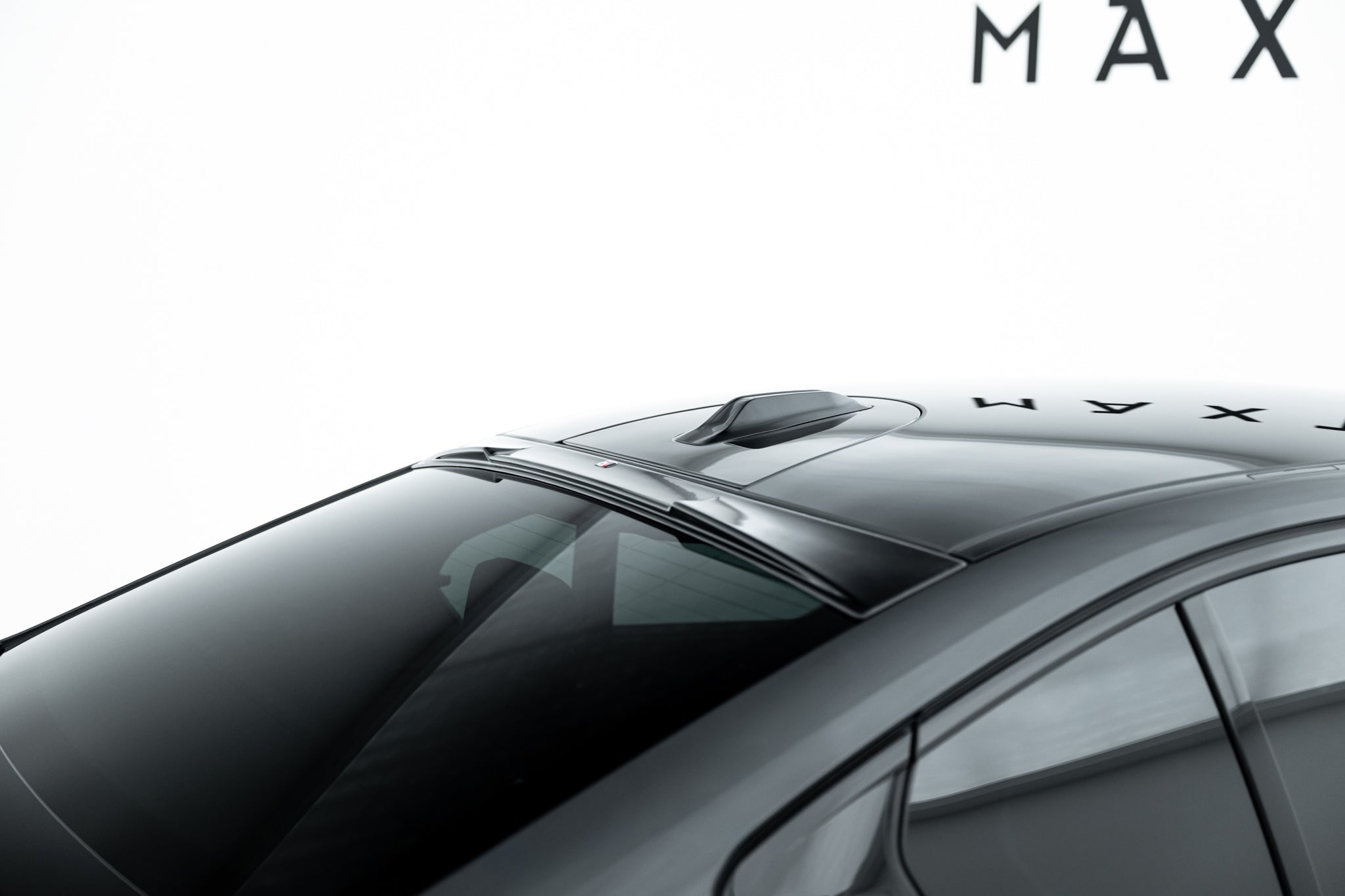 Maxton Design Heckscheiben Spoiler passend für BMW M5 Limousine G90 schwarz Hochglanz