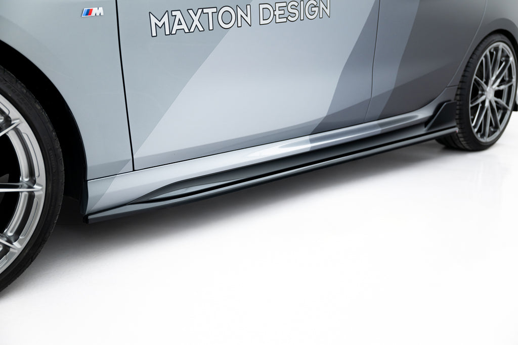 Maxton Design Street+ Seitenschweller Leisten passend für V.1 passend für BMW M135i M Performance F70 schwarz Hochglanz