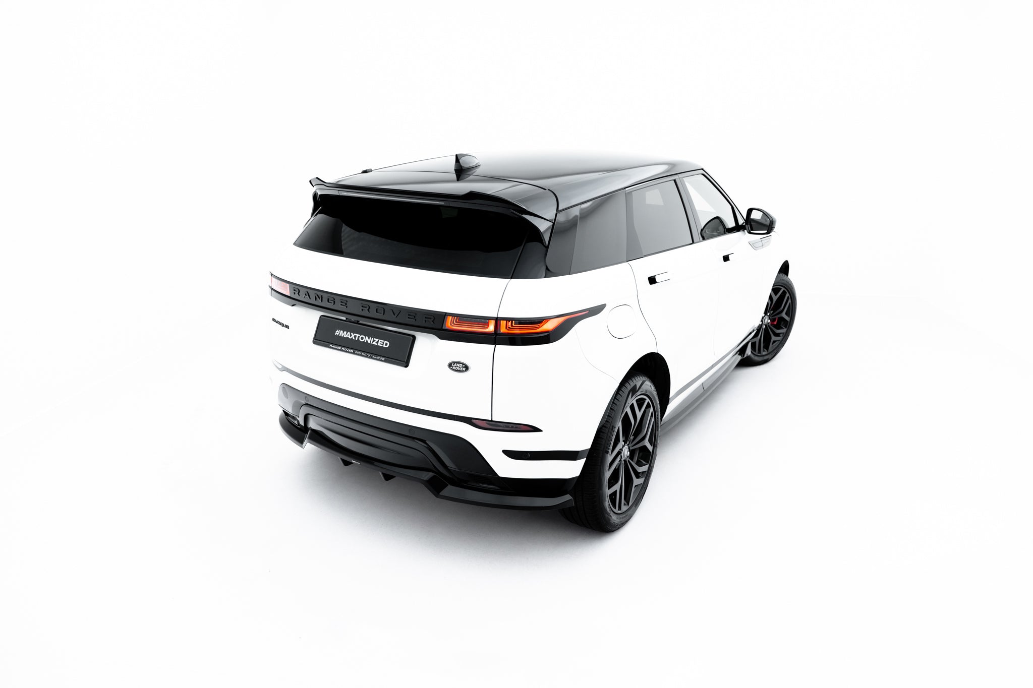 Maxton Design Spoiler CAP passend für Land Rover Range Rover Evoque Dynamic Mk2 schwarz Hochglanz