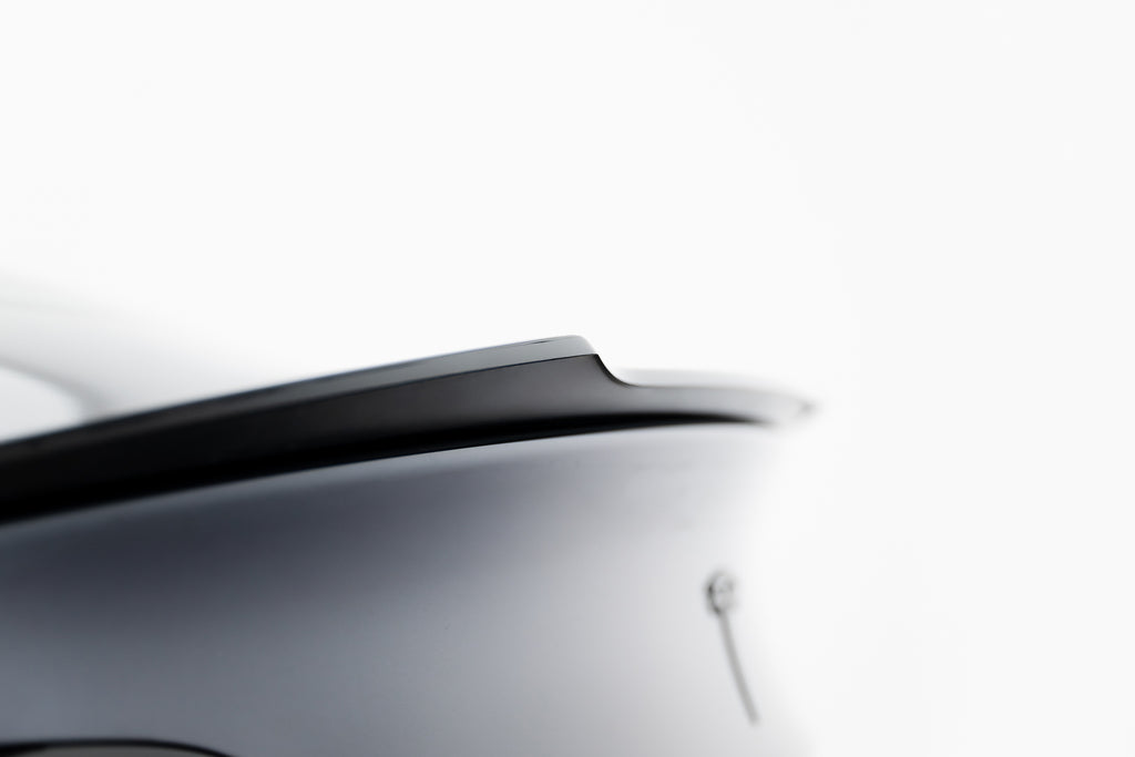 Maxton Design Spoiler CAP passend für Tesla Model 3 schwarz Hochglanz