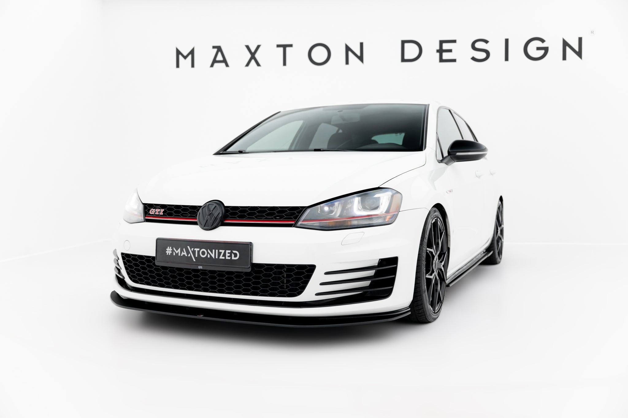 Maxton Design Street Pro Street+ Spoilerlippe Front Ansatz passend für / Frontansatz VW Golf 7 GTI