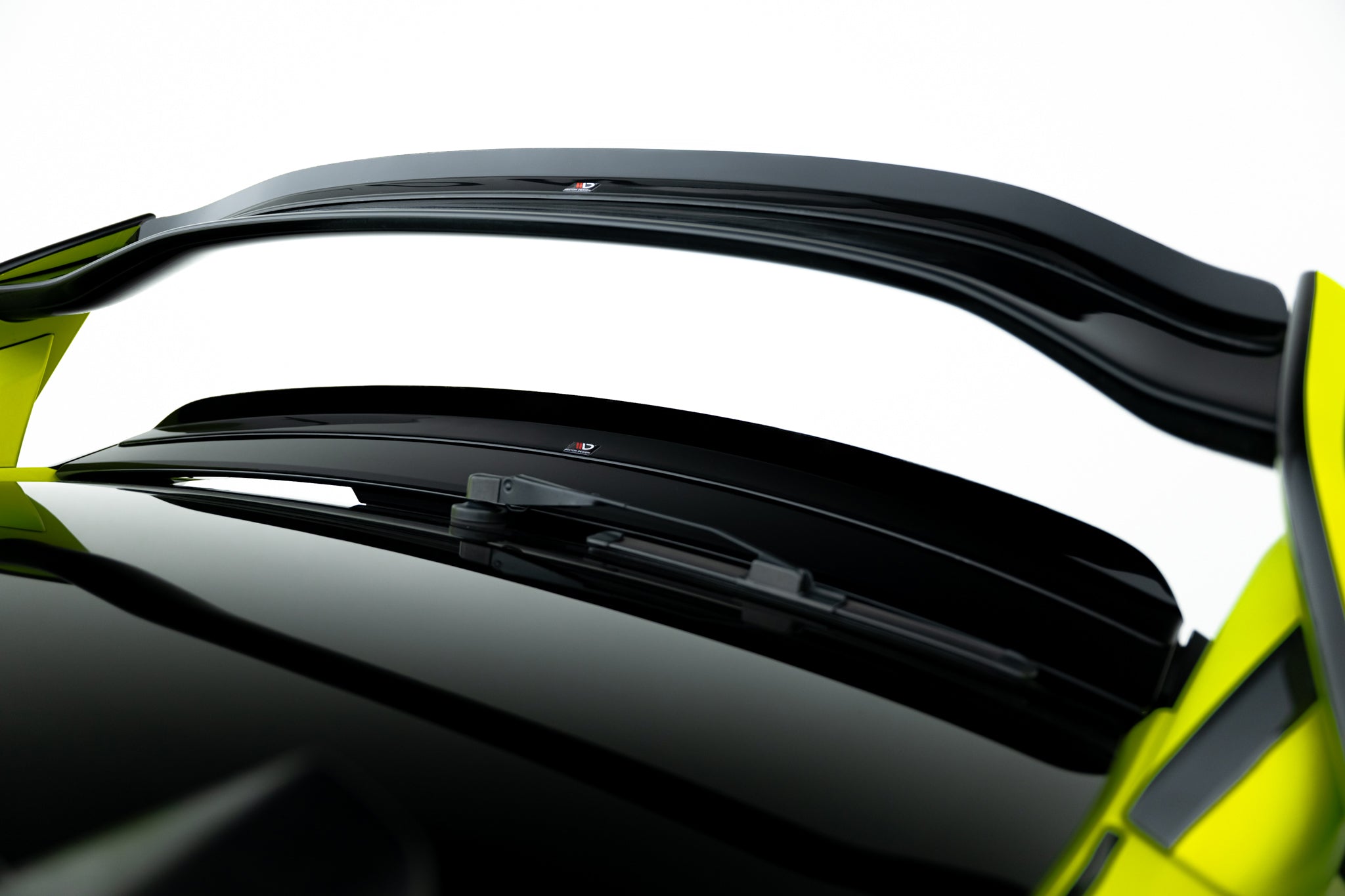 Maxton Design Untere Spoiler CAP passend für Honda Civic Type-R Mk10 / Mk10 Facelift schwarz Hochglanz