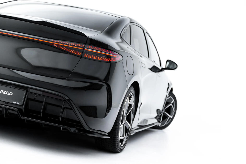 Maxton Design Street+ Mittlerer Diffusor RACE passend für BYD Seal Mk1 schwarz Hochglanz