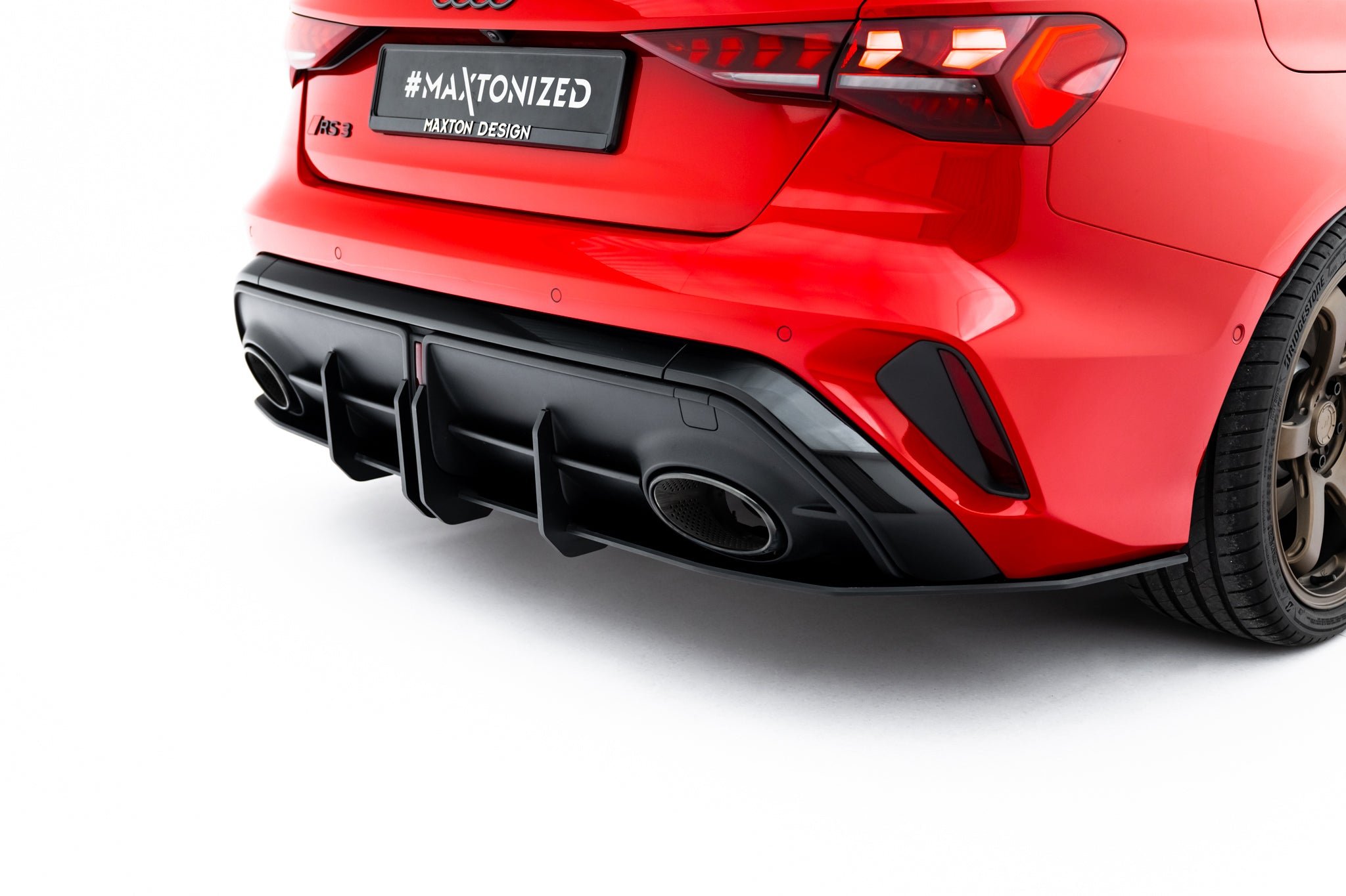 Maxton Design Street Pro Heckschürze passend für Audi RS3 Limousine 8Y Facelift