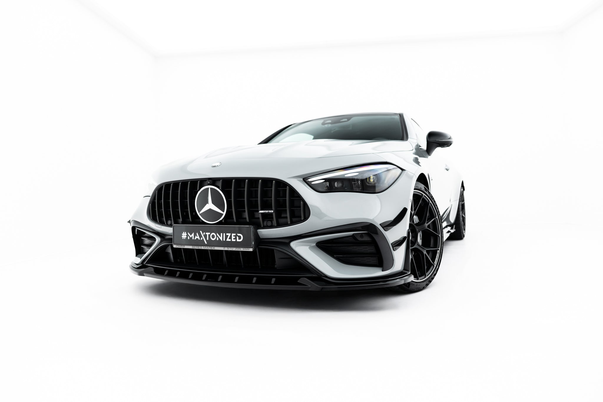 Maxton Design Street+ Spoilerlippe Front Ansatz passend für Mercedes-AMG CLE 53 Aero C236 schwarz Hochglanz