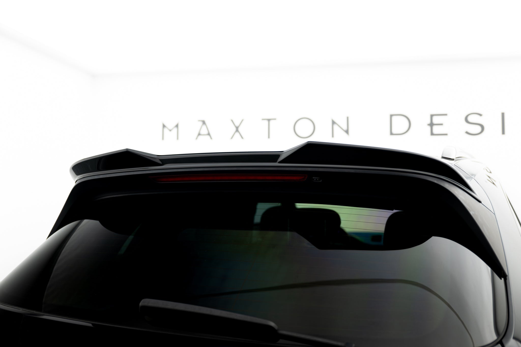 Maxton Design Spoiler CAP 3D passend für Porsche Cayenne Sport Design SUV Mk3 schwarz Hochglanz