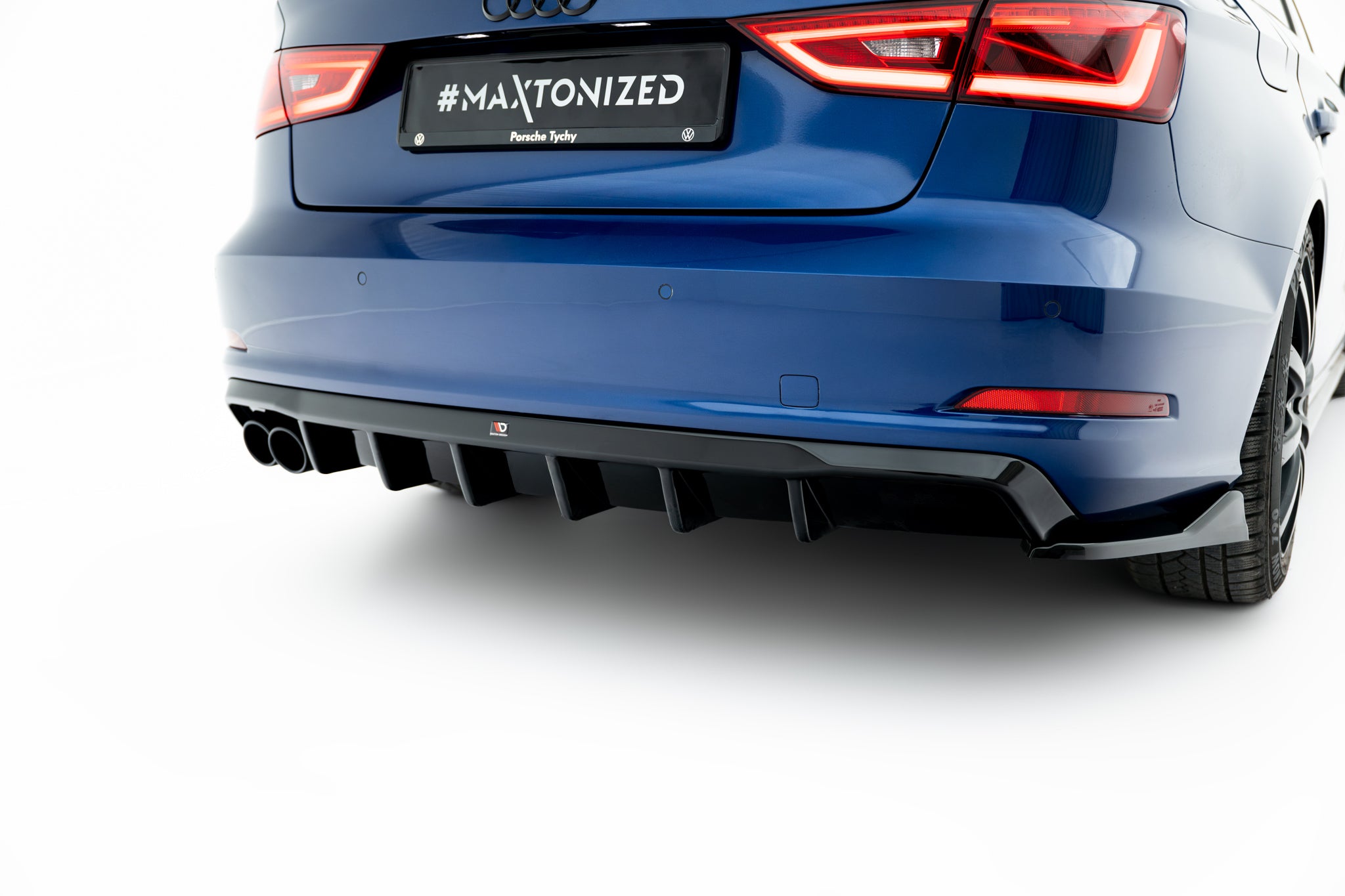 Maxton Design Diffusor Heck Ansatz passend für Audi A3 Limousine 8V (Doppelauspuff li.endrohr)