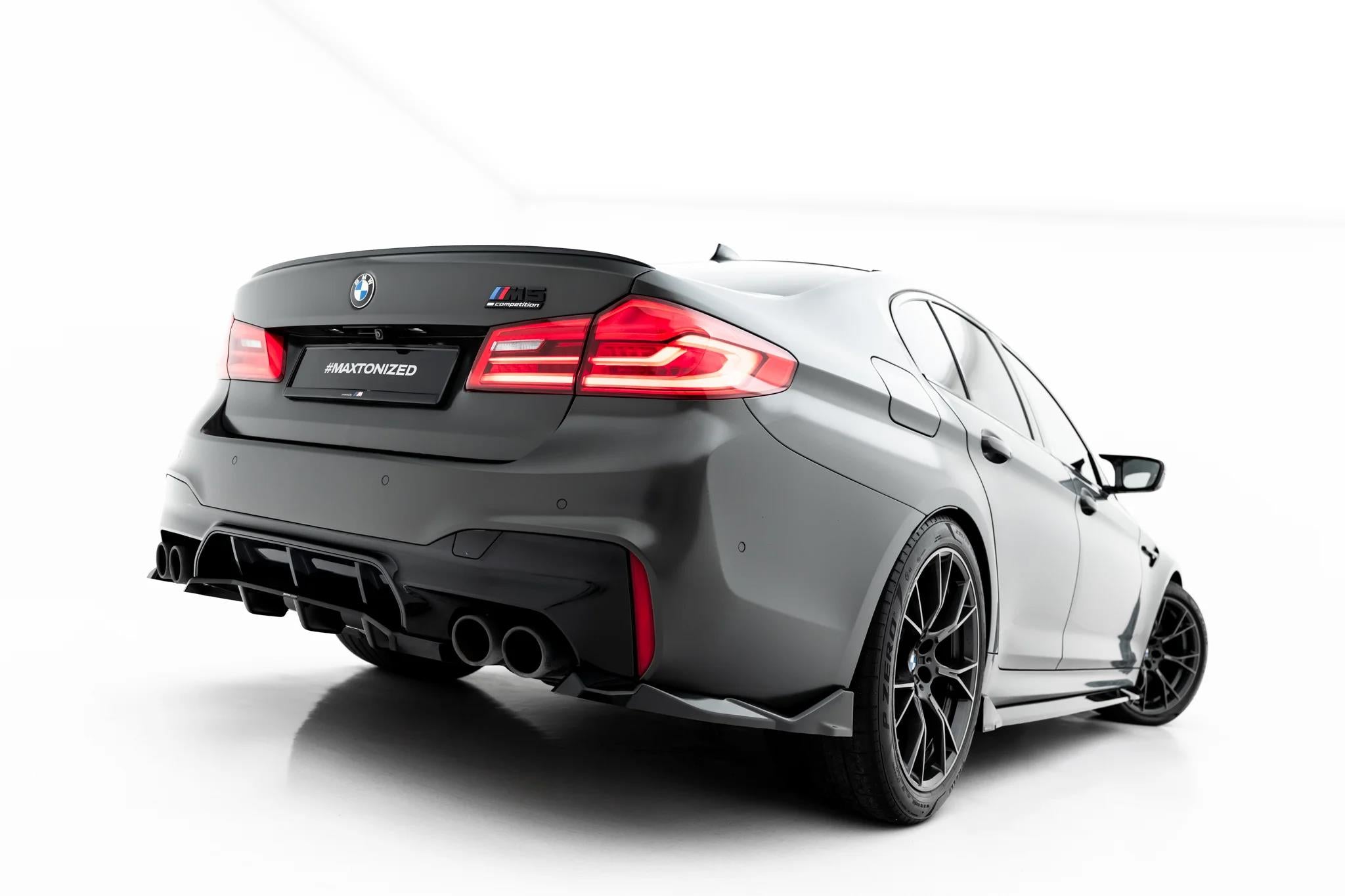 Maxton Design Street+ Mittlerer Diffusor RACE passend für BMW M5 F90 / F90 Facelift schwarz Hochglanz
