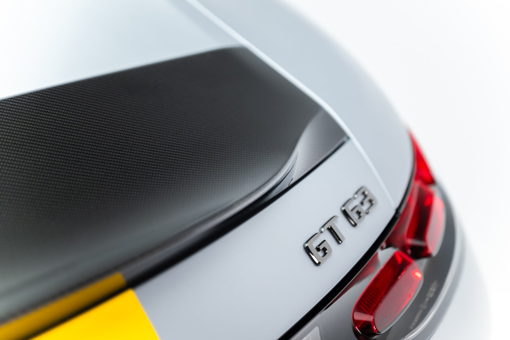 Maxton Design Prepreg Carbon Spoiler V.2 Mercedes-AMG GT 43 / 55 / 63 / 63 S E Performance C192