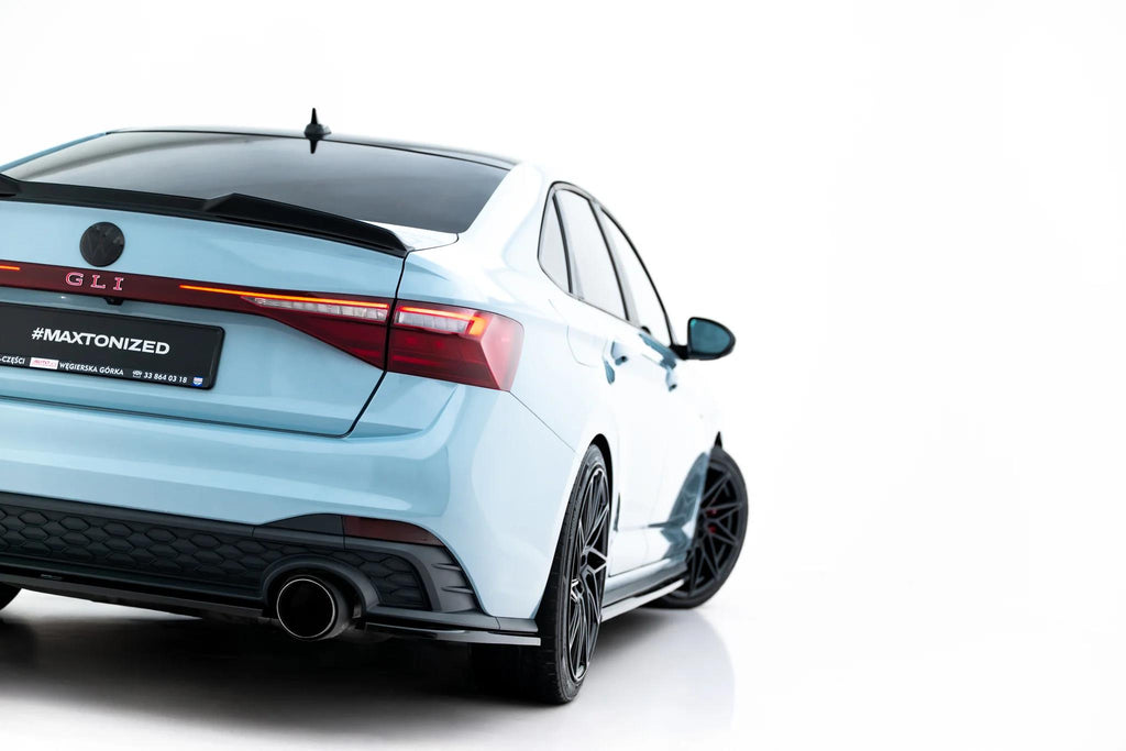 Maxton Design Heck Ansatz Flaps Diffusor passend für VW Jetta GLI Mk7 Facelift 2 schwarz Hochglanz