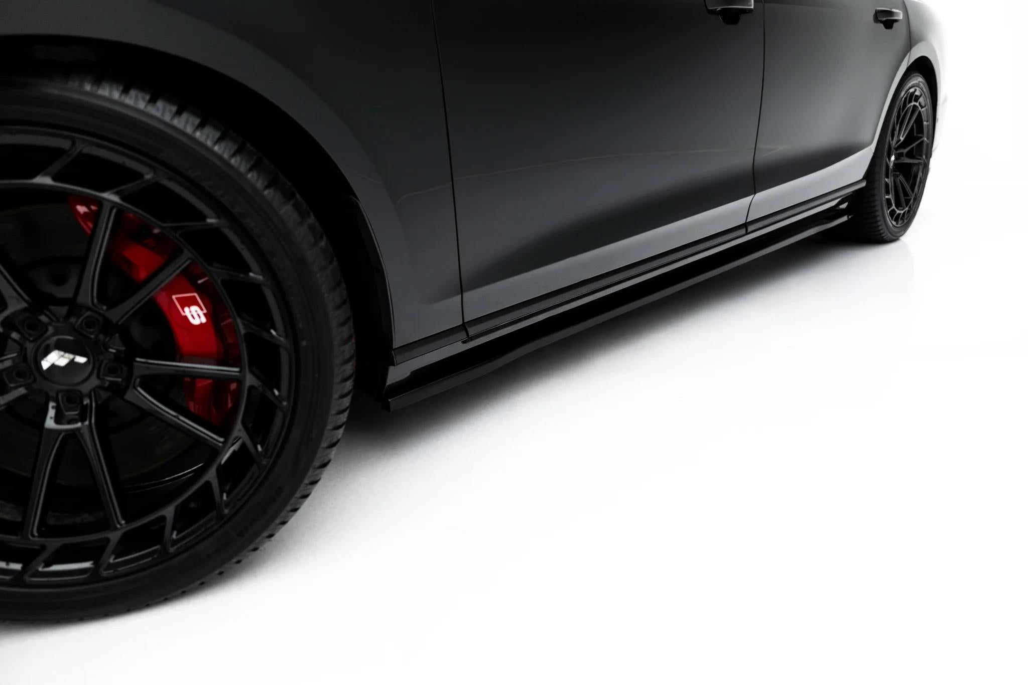 Maxton Design Street+ Seitenschweller Leisten Passend für Audi A8 S-Line Long D5 / D5 Facelift Schwarz Hochglanz