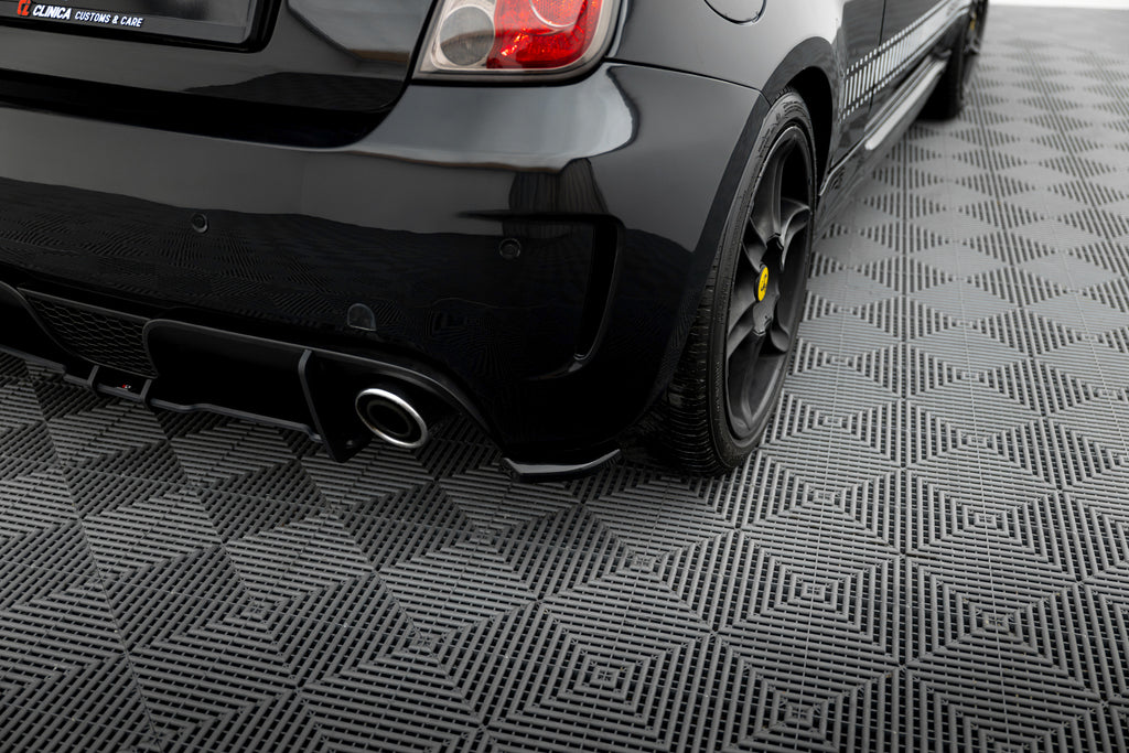Maxton Design Heck Ansatz Flaps Diffusor V.2 passend für Abarth 500 Mk1 schwarz Hochglanz