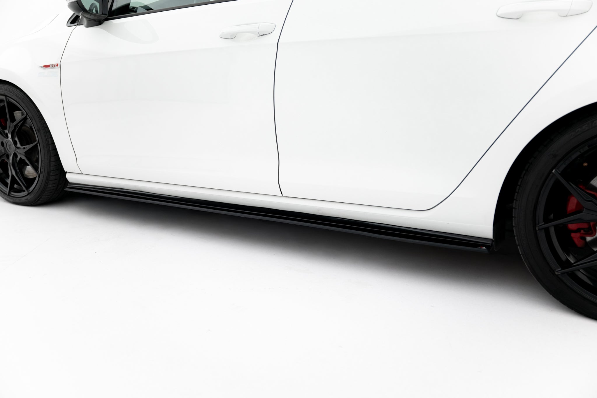 Maxton Design Street Pro Street+ Seitenschweller Leisten passend für VW Golf 7 GTI