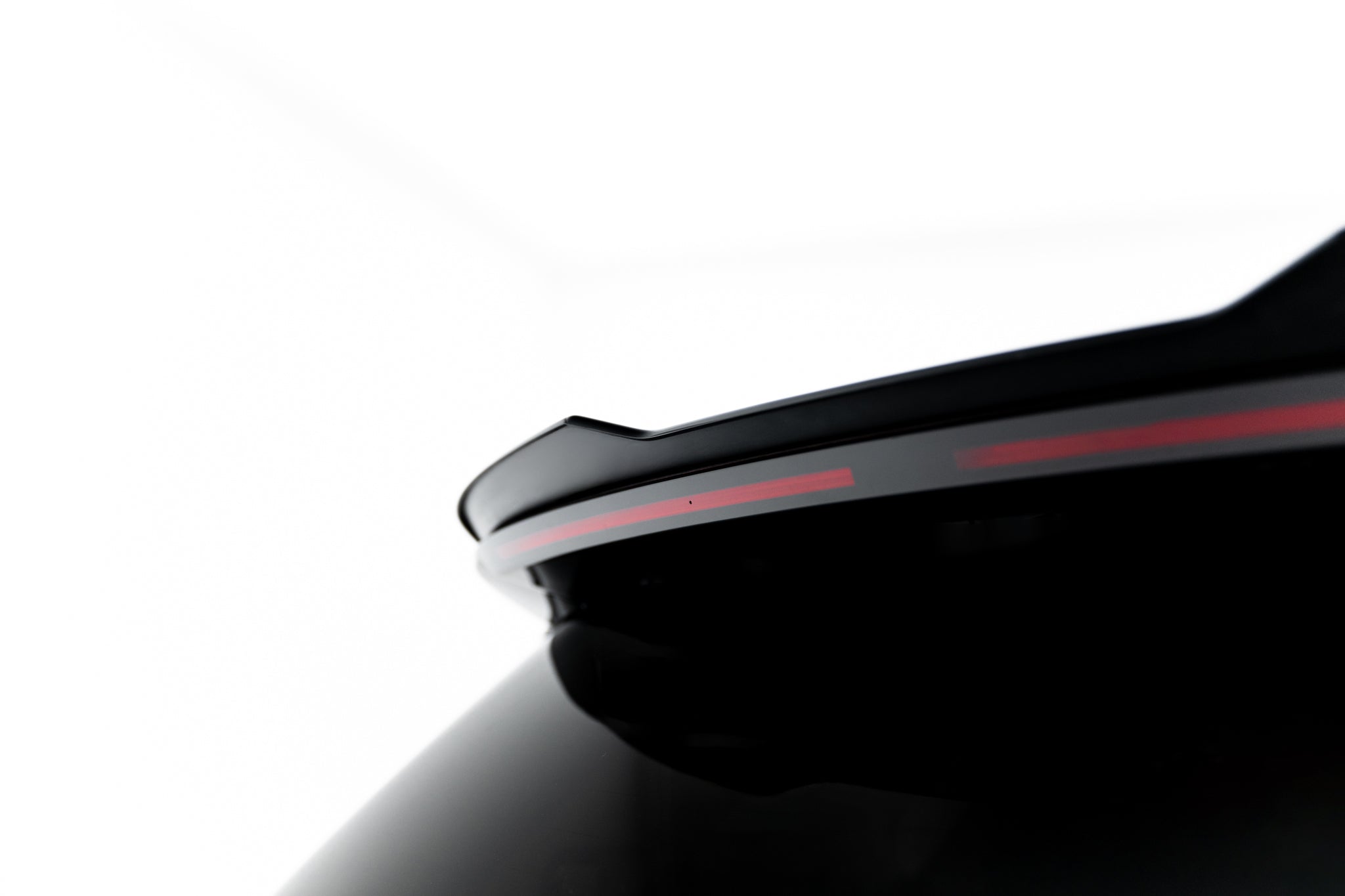 Maxton Design Spoiler CAP passend für Jaecoo 7 Mk1 schwarz Hochglanz