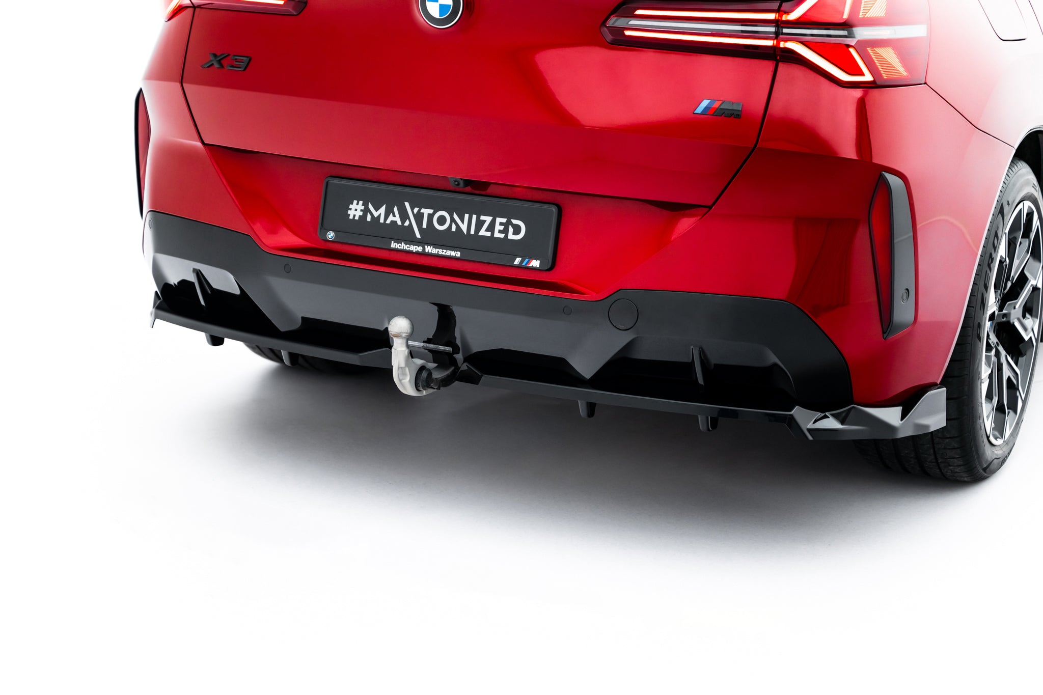 Maxton Design Street+ Mittlerer Diffusor RACE passend für BMW X3 M-Paket G45 schwarz Hochglanz