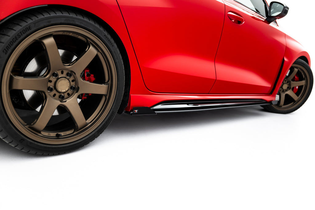 Maxton Design Street Pro Street+ Seitenschweller Leisten + Flaps passend für Audi RS3 Sportback 8Y Facelift schwarz Hochglanz