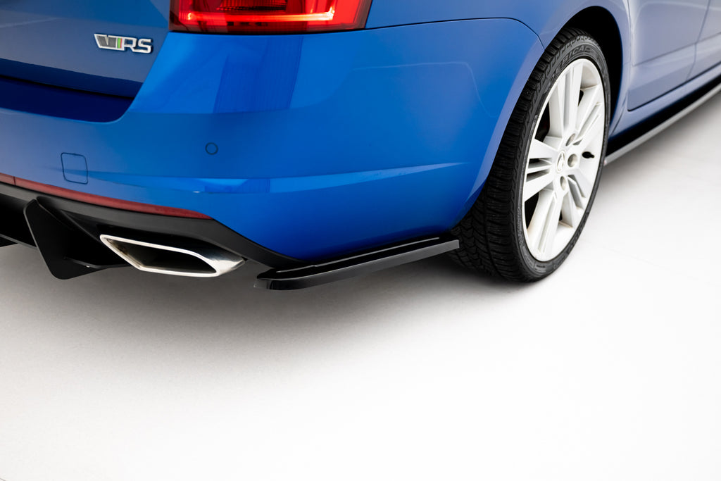Maxton Design Heck Ansatz Flaps Diffusor passend für Skoda Octavia RS Mk3 / Mk3 FL Hatchback / Kombi schwarz Hochglanz