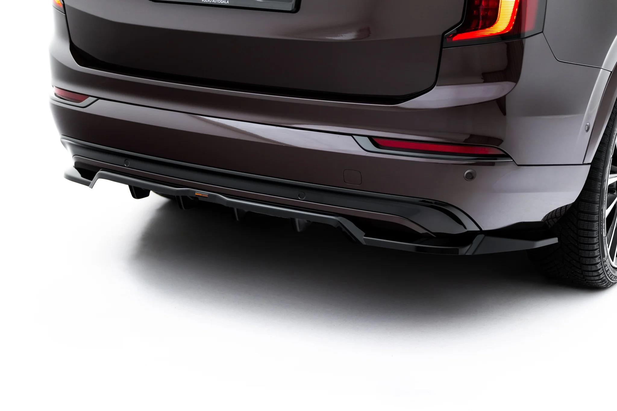 Maxton Design Street+ Mittlerer Diffusor Race Passend für Volvo Xc90 Mk2 Facelift 2 Schwarz Hochglanz