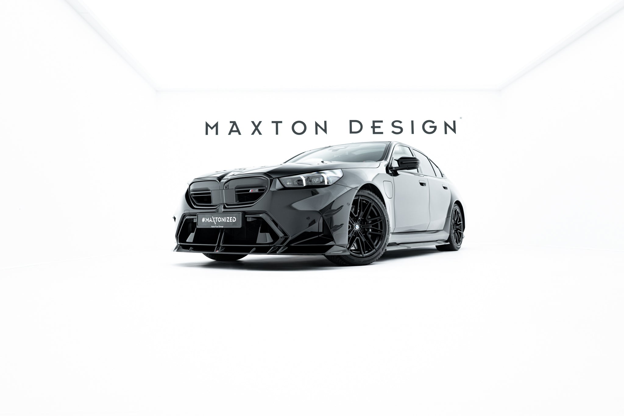 Maxton Design Street+ Spoilerlippe Front Ansatz V.1 passend für BMW M5 Limousine / Touring G90 schwarz Hochglanz
