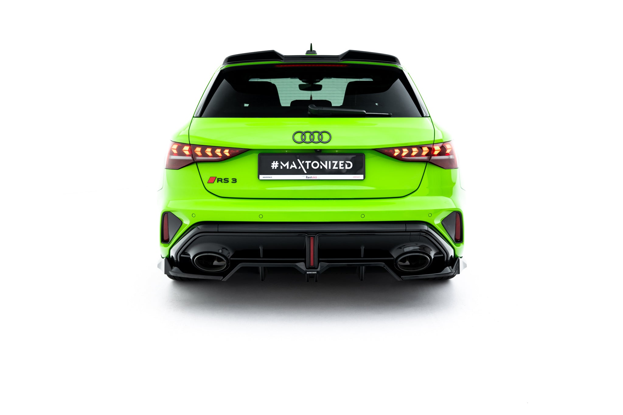 Maxton Design Street+ Mittlerer Diffusor RACE passend für V.1 Audi RS3 Sportback 8Y Facelift schwarz Hochglanz