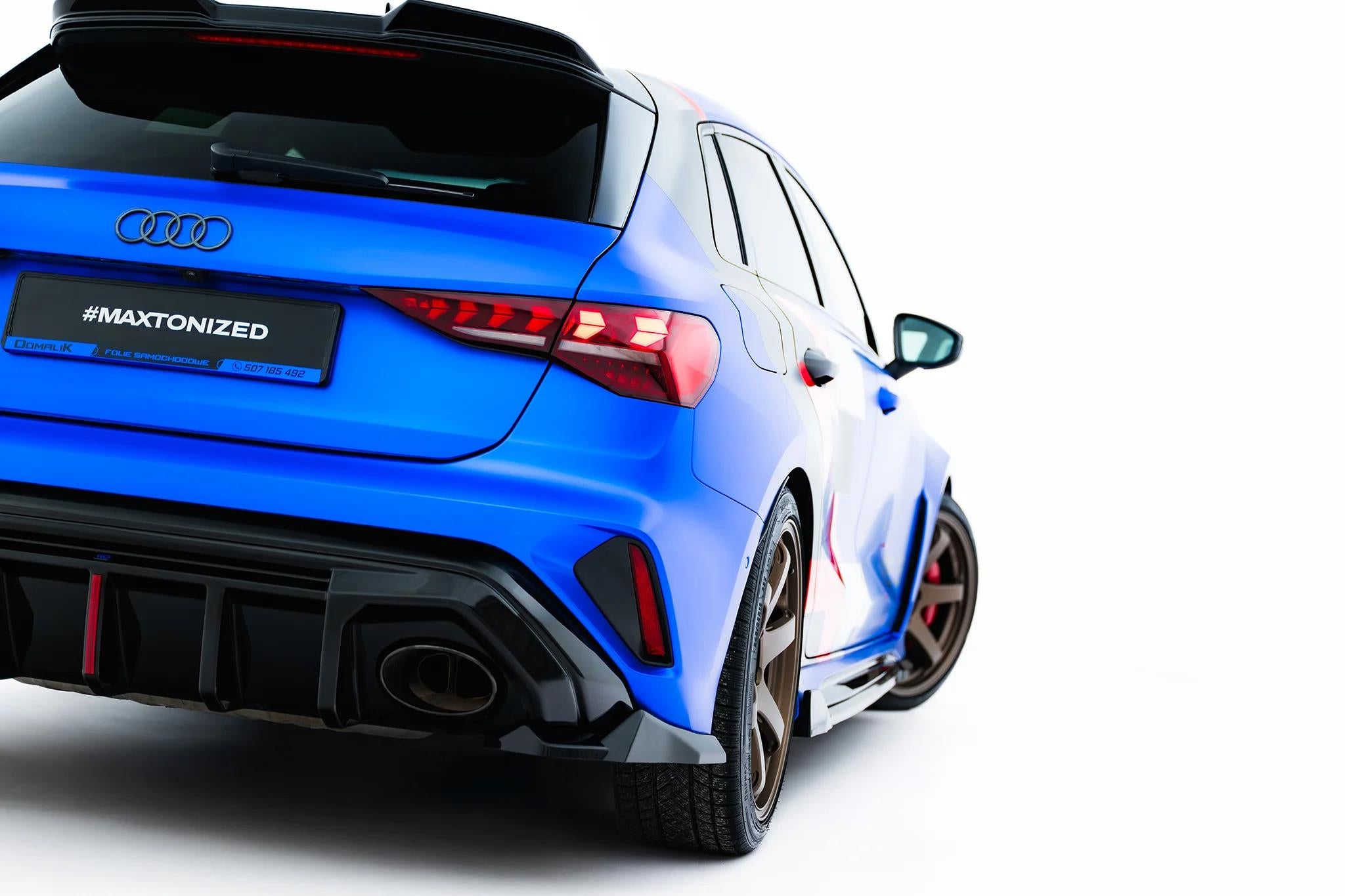 Maxton Design Heck Ansatz Flaps Diffusor V.3 passend für Audi RS3 Sportback 8Y Facelift schwarz Hochglanz