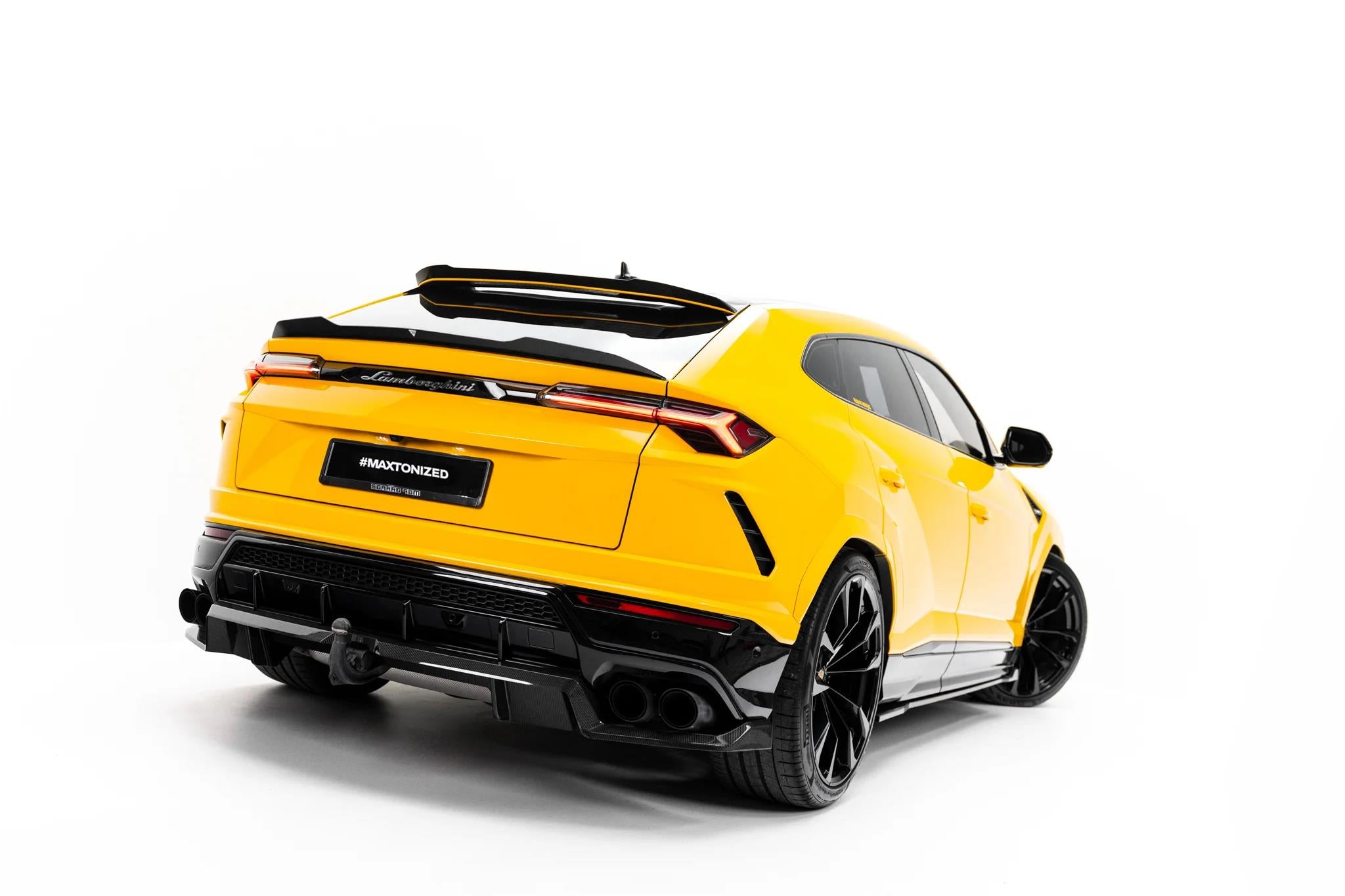 Maxton Design Prepreg Carbon Fiber Rear Splitter (mit Einem Vertikalem Balken) Lamborghini Urus Mk1