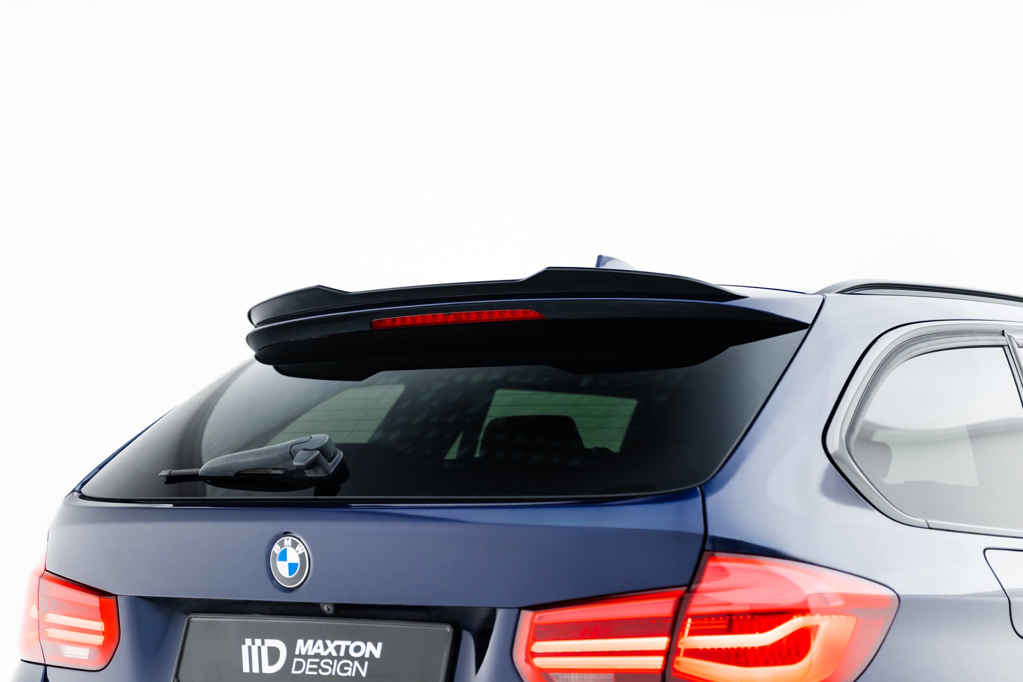 Maxton Design Spoiler CAP passend für BMW 3er M-Paket Touring F31 / F31 Facelift schwarz Hochglanz