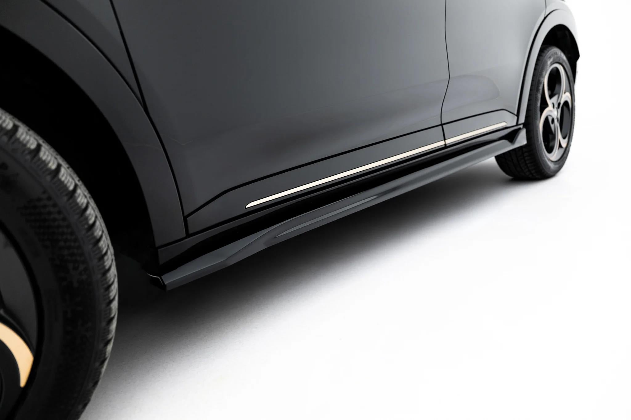 Maxton Design Street+ Seitenschweller Leisten Passend für Alfa Romeo Junior Mk1 Schwarz Hochglanz