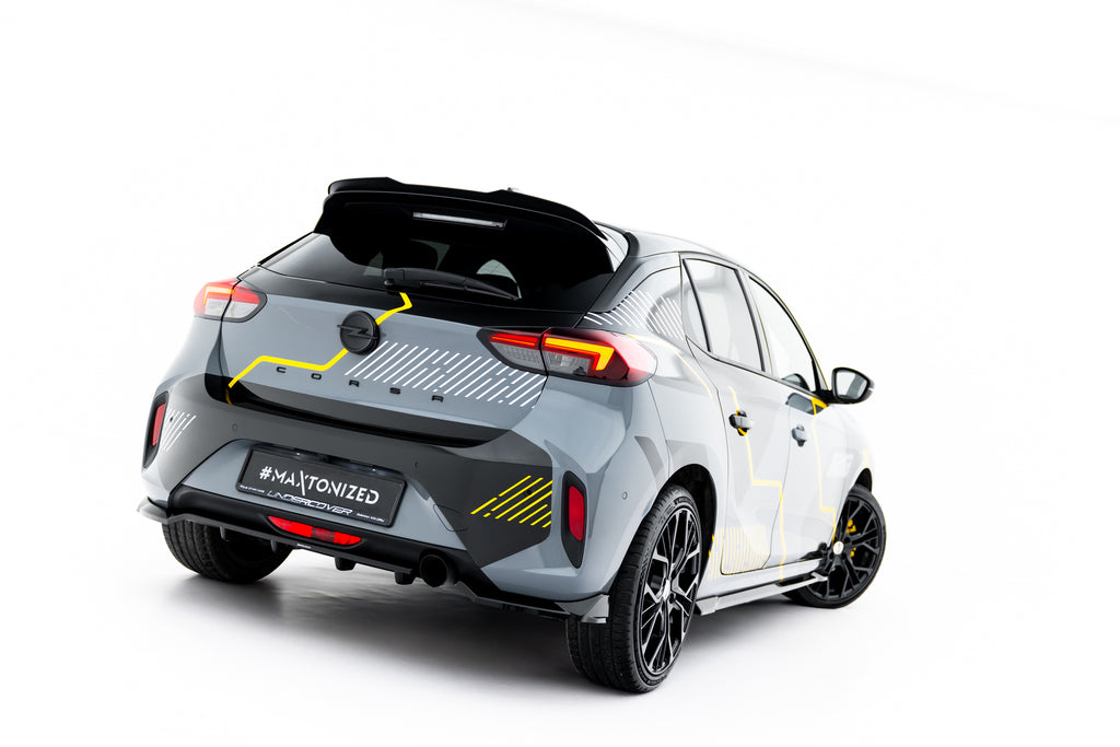 Maxton Design Street+ Mittlerer Diffusor RACE passend für Opel Corsa F Facelift (Mk6 Facelift) schwarz Hochglanz