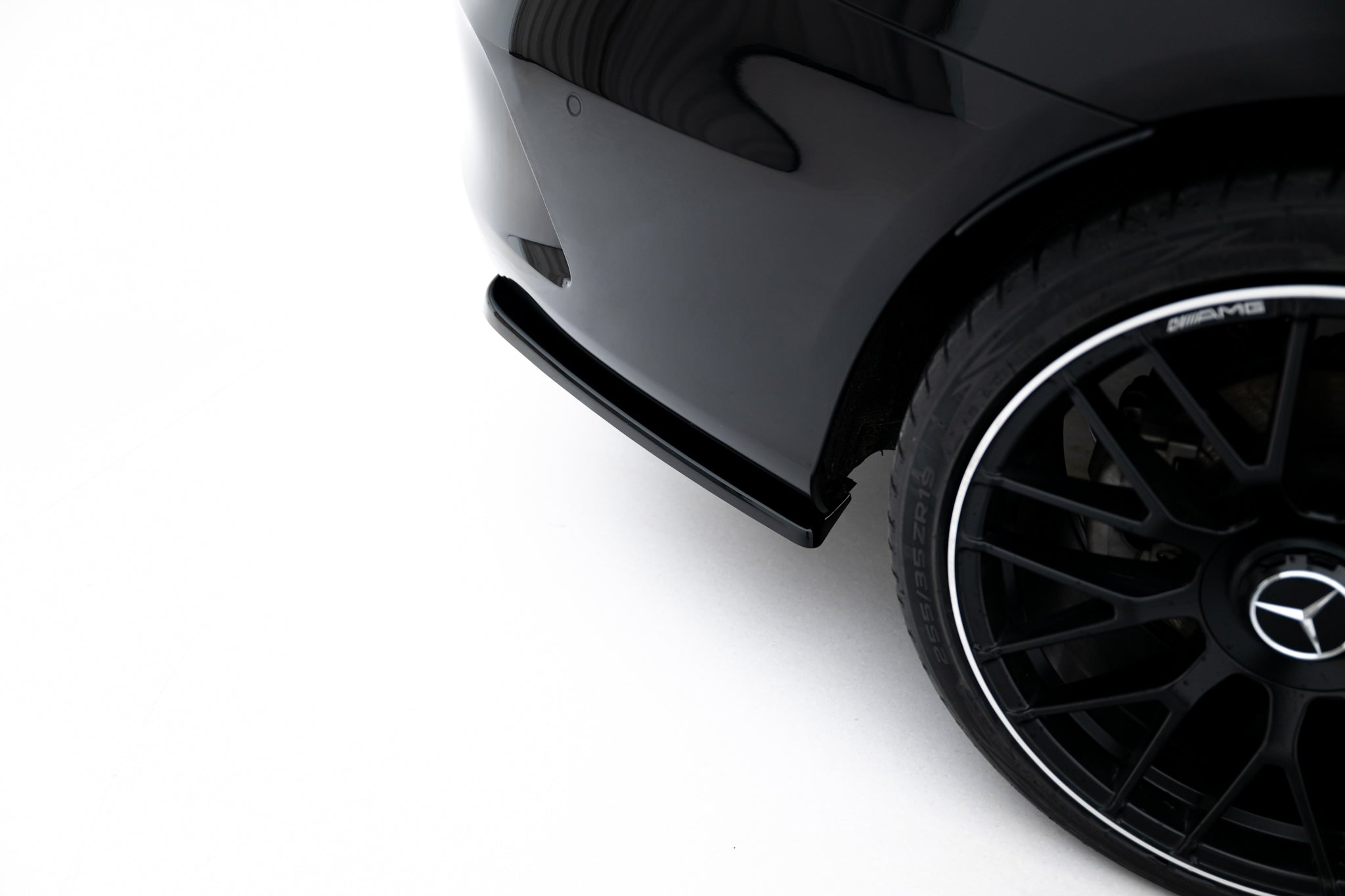 Maxton Design Heck Ansatz Flaps Diffusor passend für Mercedes- Benz C Coupe AMG-Line C205 schwarz Hochglanz