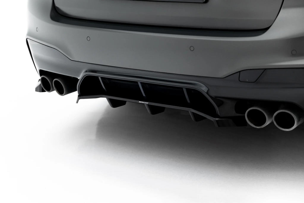 Maxton Design Street+ Mittlerer Diffusor RACE passend für BMW M5 F90 / F90 Facelift schwarz Hochglanz