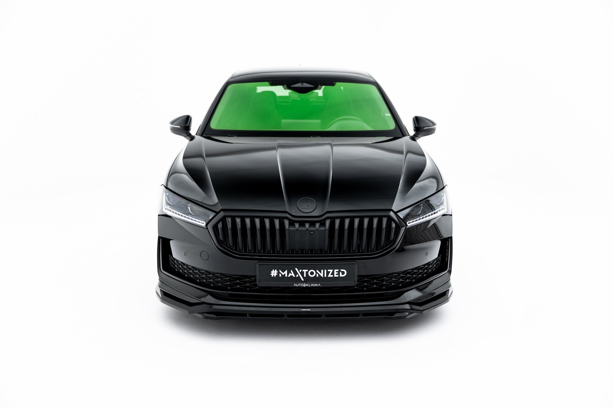 Maxton Design Street+ Spoilerlippe Front Ansatz V.1 passend für Skoda Superb Sportline Mk4 schwarz Hochglanz