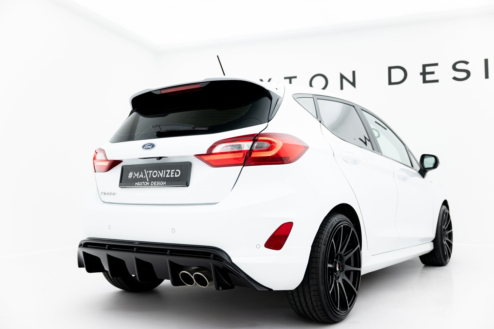 Maxton Design Diffusor Heck Ansatz V.2 passend für Ford FIesta Mk8 ST schwarz Hochglanz