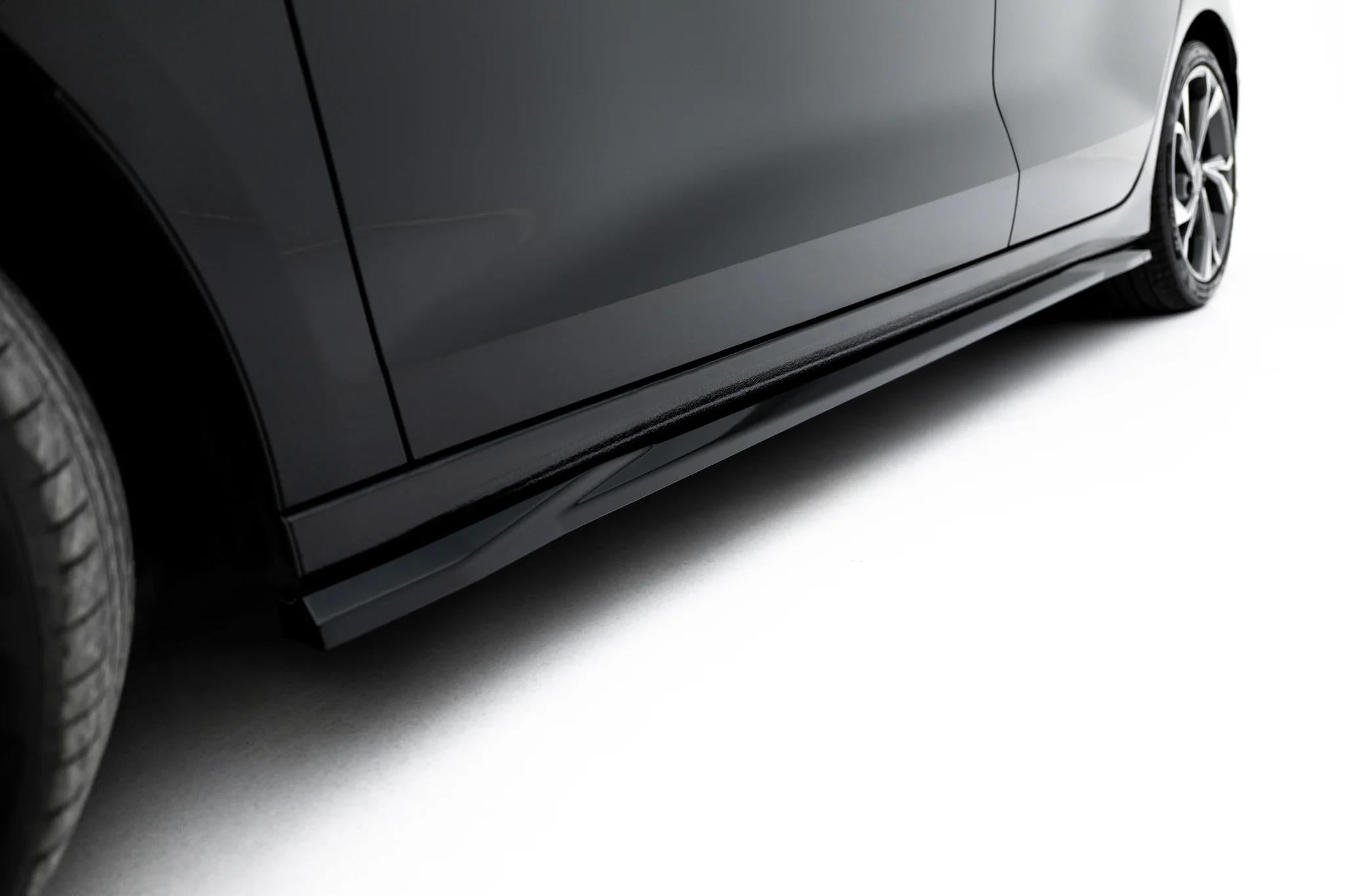 Maxton Design Street+ Seitenschweller Leisten Passend für Audi A3 Limousine 8Y Facelift Schwarz Hochglanz