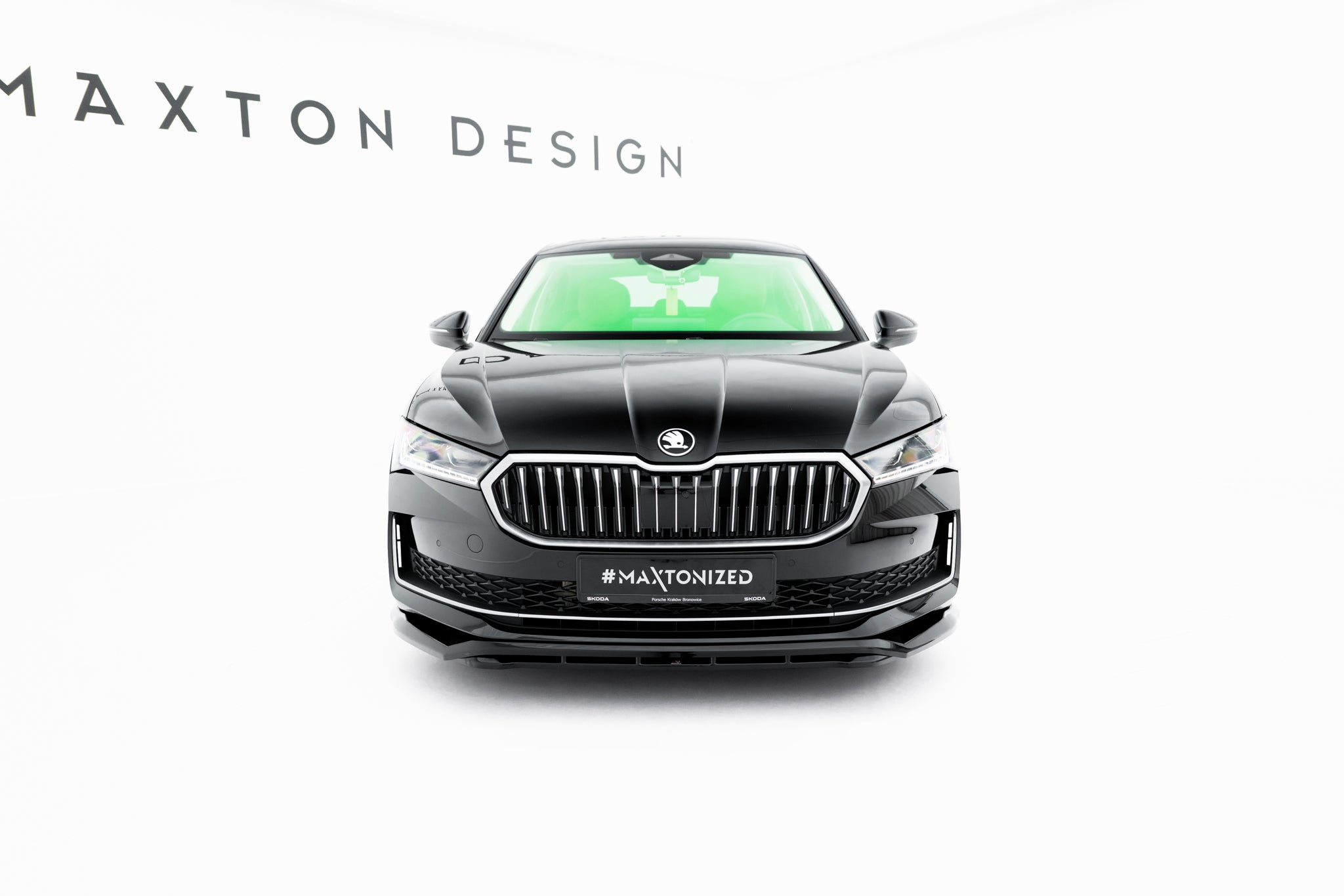 Maxton Design Street+ Spoilerlippe Front Ansatz V.1 passend für Skoda Superb Mk4 schwarz Hochglanz
