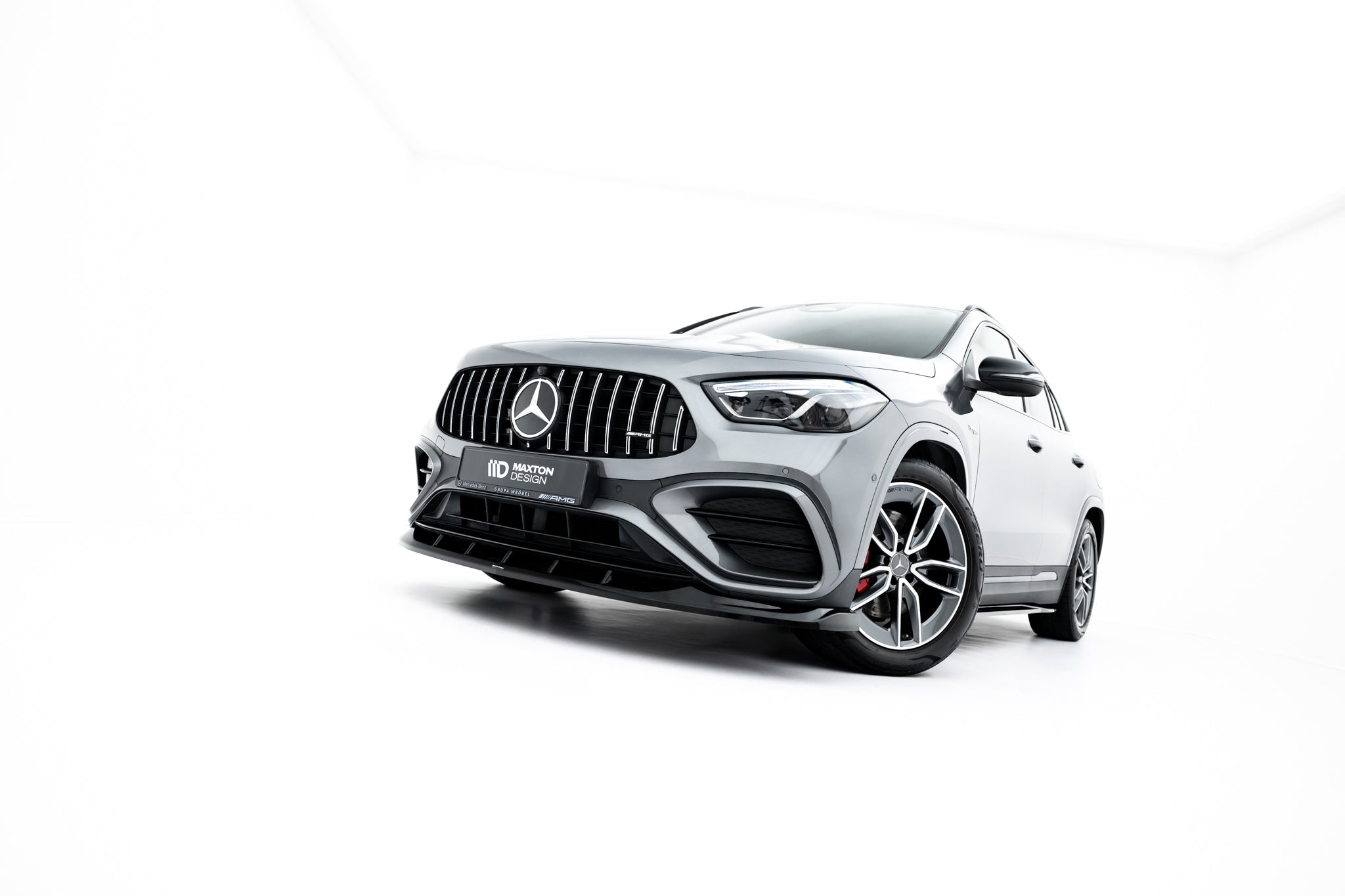 Maxton Design Street+ Spoilerlippe Front Ansatz V.2 passend für Mercedes-AMG GLA 35 H247 Facelift schwarz Hochglanz