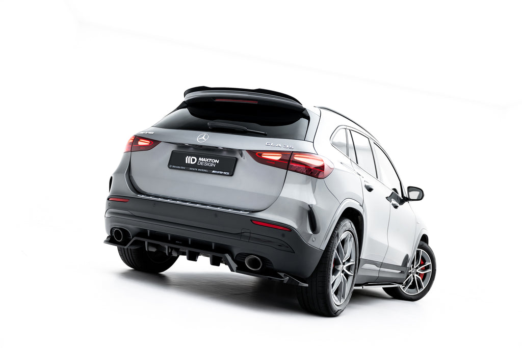 Maxton Design Street+ Mittlerer Diffusor RACE passend für Mercedes-AMG GLA 35 H247 Facelift schwarz Hochglanz