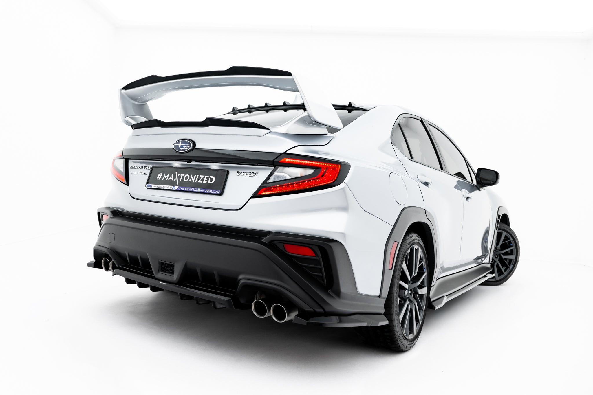 Maxton Design Höher Spoiler CAP passend für Subaru WRX STI Mk2 schwarz Hochglanz