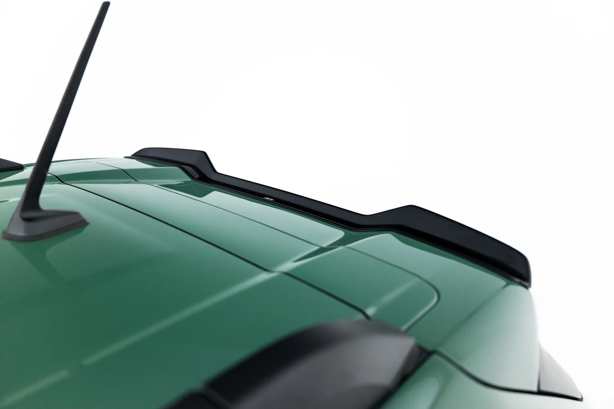 Maxton Design Heckspoiler Lippe Dacia Duster Mk3 Schwarz Hochglanz