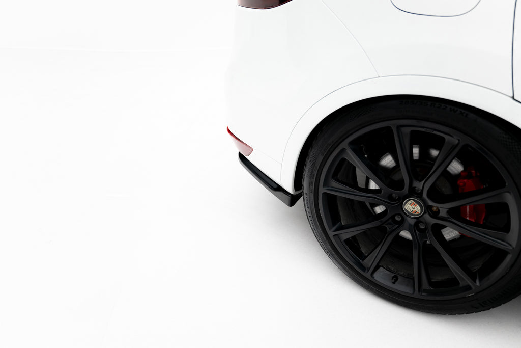 Maxton Design Heck Ansatz Flaps Diffusor passend für Porsche Cayenne Turbo / Standard Mk2 schwarz Hochglanz