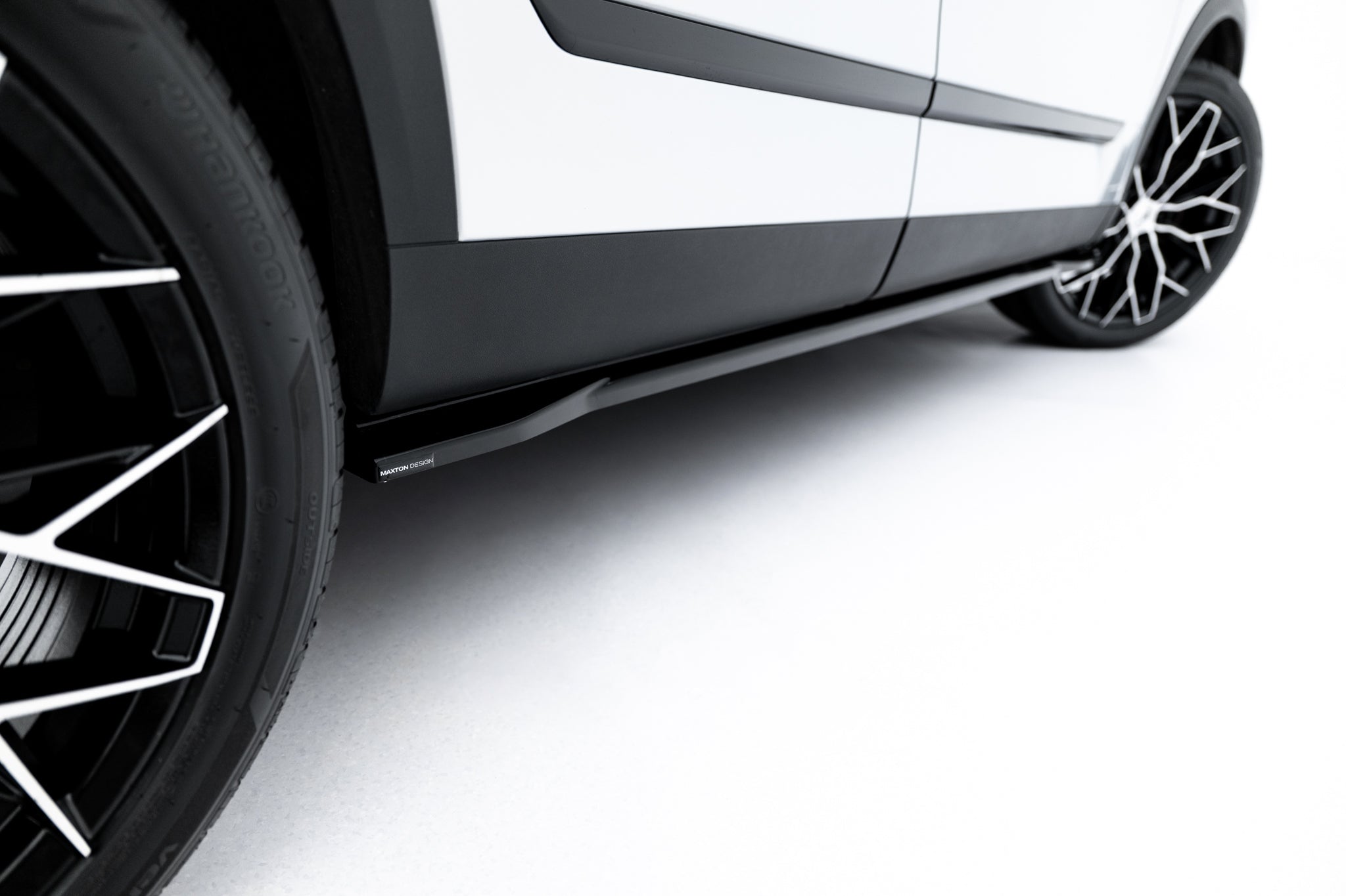 Maxton Design Street+ Seitenschweller Leisten passend für Jaecoo 7 Mk1 schwarz Hochglanz