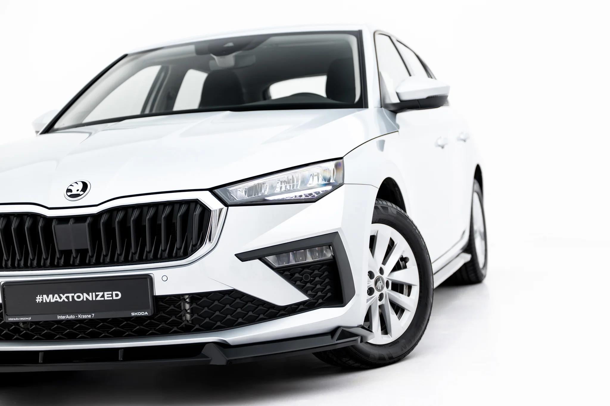 Maxton Design Street+ Spoilerlippe Front Ansatz Passend für Skoda Scala Mk1 Facelift Schwarz Hochglanz