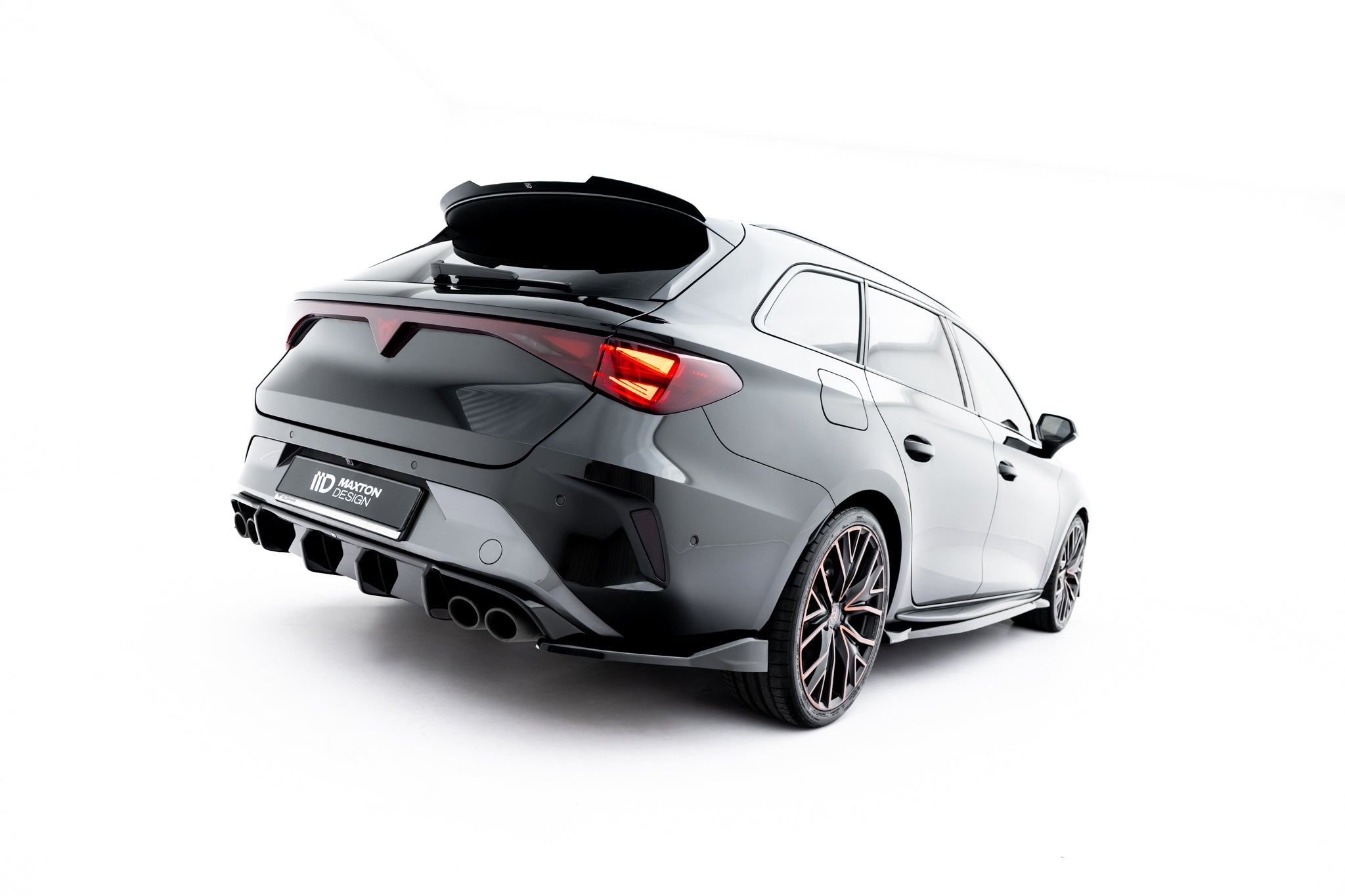 Maxton Design Heck Ansatz Flaps Diffusor V.6 passend für Cupra Leon ST Mk1 Facelift schwarz Hochglanz