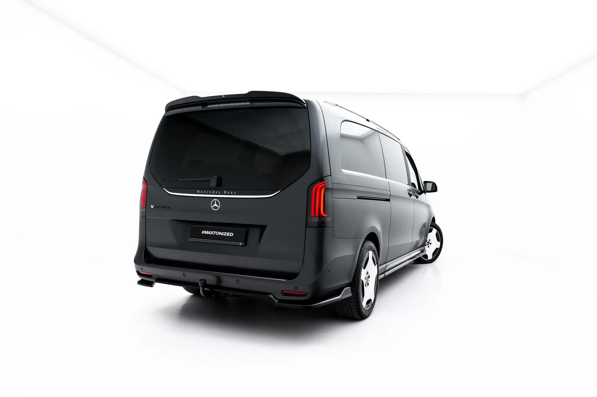 Maxton Design Street+ Mittlerer Diffusor Race Passend für Mercedes-Benz V AMG-Line W447 Facelift 2 Schwarz Hochglanz