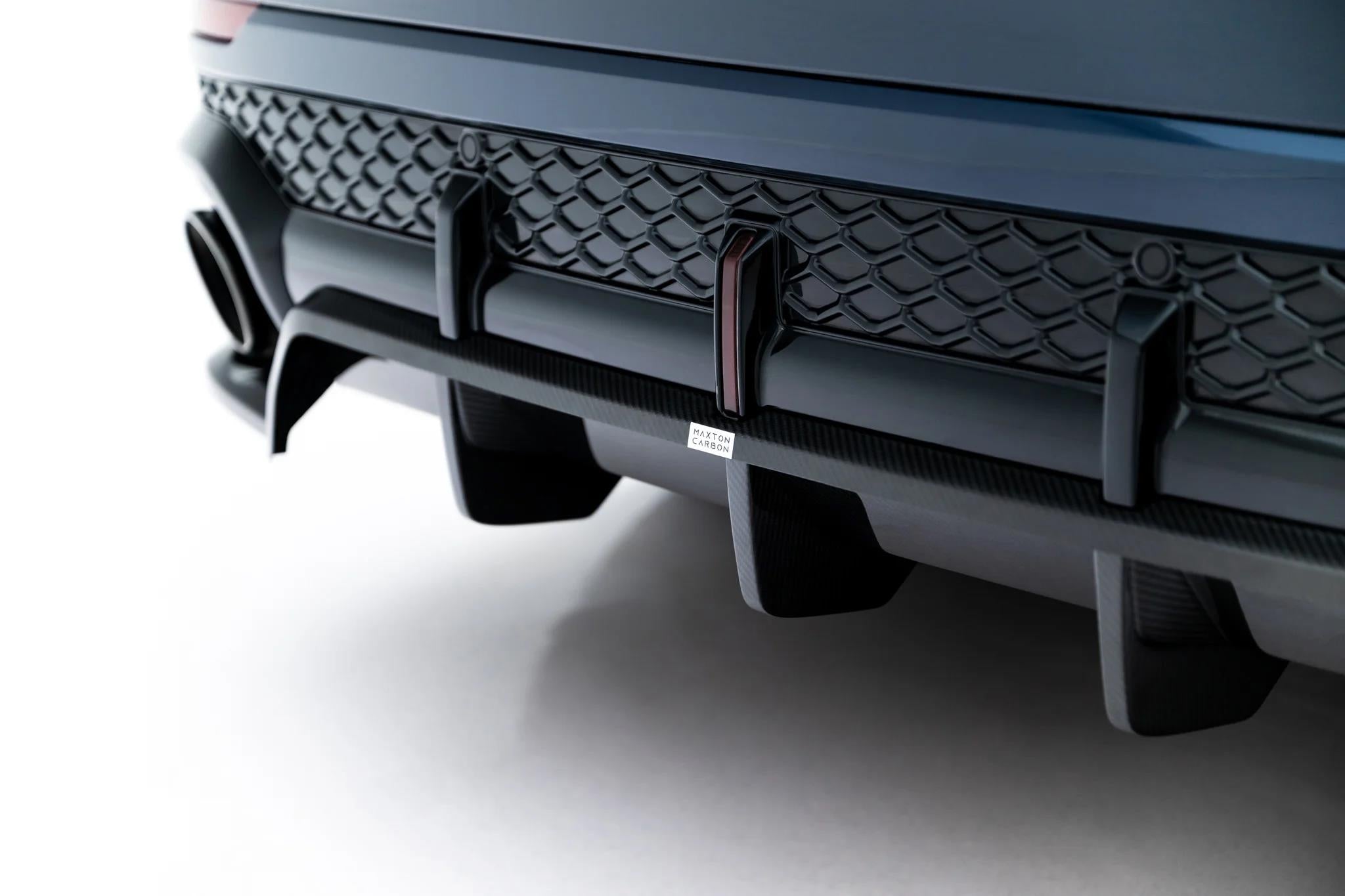 Maxton Design Prepreg Carbon Fiber Rear Splitter (mit einem vertikalem balken) Audi RSQ8 Mk1 Facelift für Audi Q8