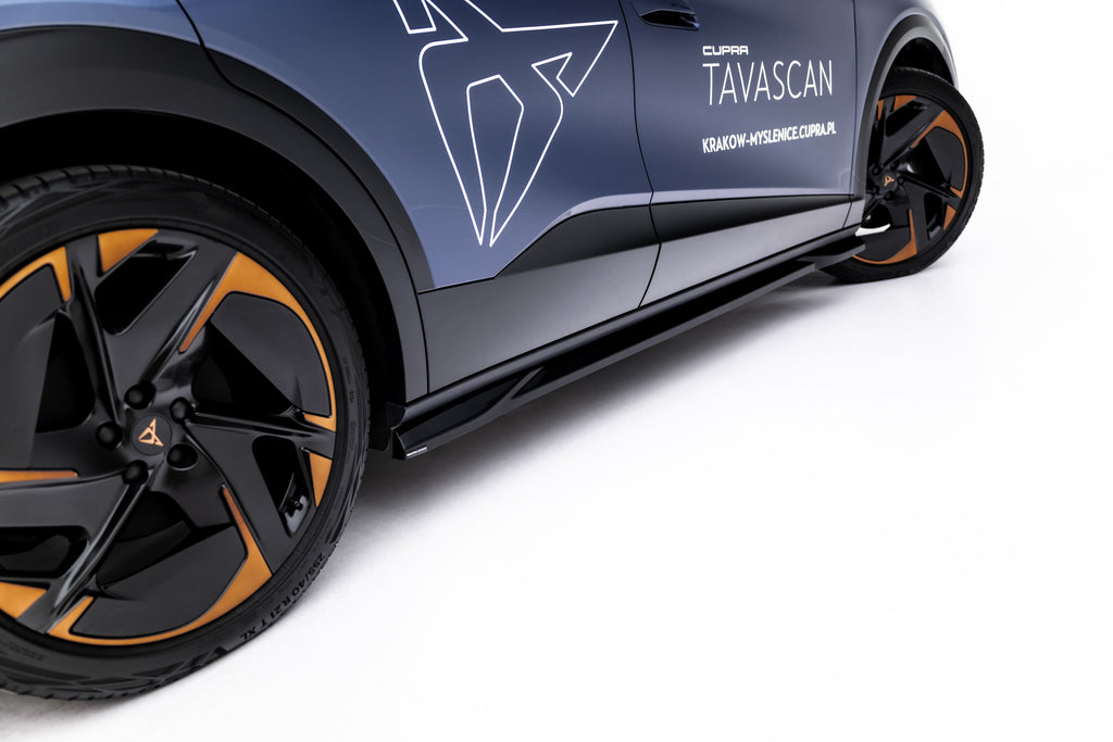 Maxton Design Street+ Seitenschweller Leisten passend für Cupra Tavascan Mk1 schwarz Hochglanz