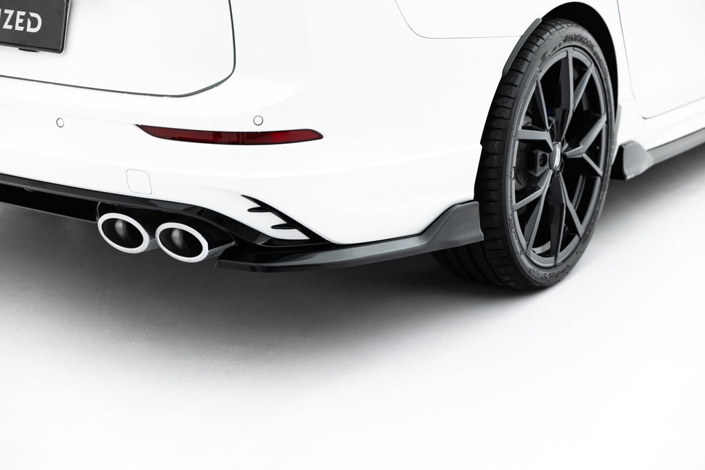 Maxton Design Heck Ansatz Flaps Diffusor V.1 passend für VW Golf R Variant Mk8 / Mk8 Facelift schwarz Hochglanz